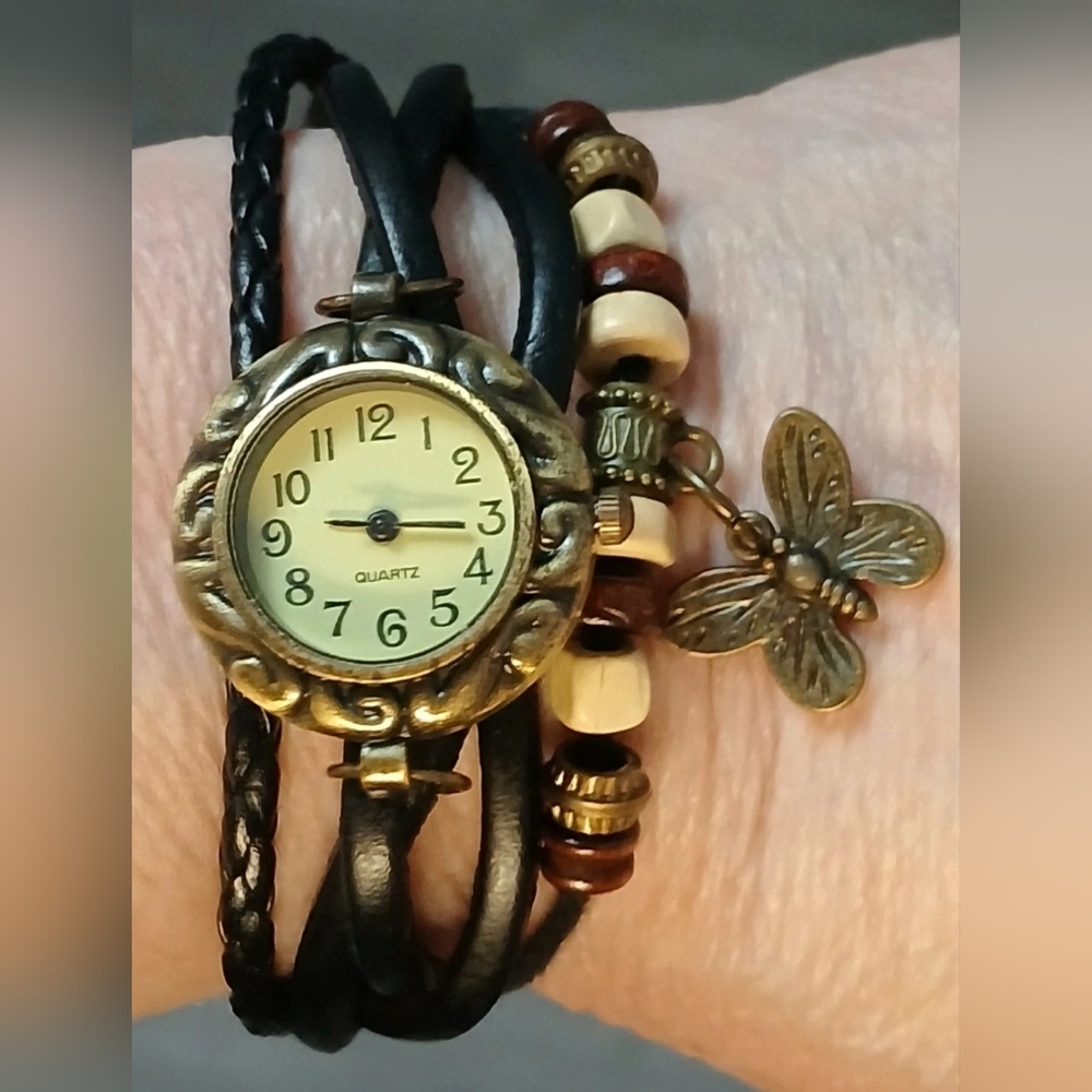 Vintage Leather Butterfly Charm Watch For Women